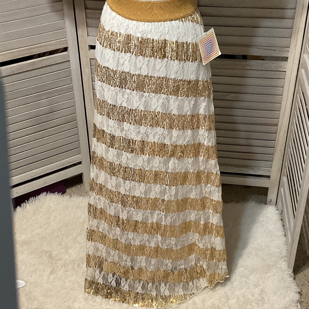 NEW•2XL•Limited Edition Gold And White Striped Sequin Maxi Skirt